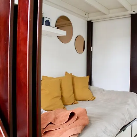 Charming Studio Near Montsouris Park * Parigi